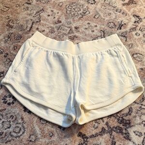 Everlane Women's Cream Athletic Shorts